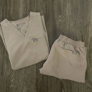 FIGS Boulder Tan Set Bottoms/ Top Scrub uniform